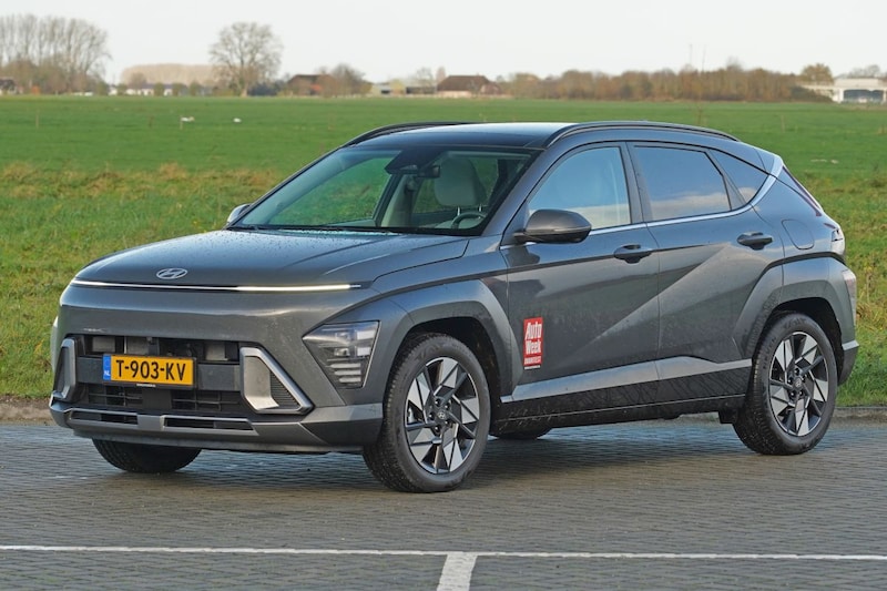 HyundaiStart's tweet photo. Hyundai Kona: minder vermogen, maar wél up-to-date https://t.co/msGo9w7U0d https://t.co/6l4ZgSfqpG