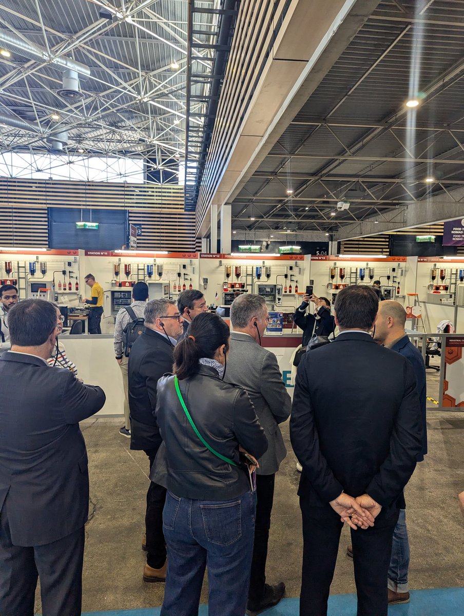 Nous avons eu le plaisir de recevoir la <a href="/MAAFAssurances/">MAAF</a>, qui soutient les jeunes des Compagnons du Devoir participant aux #WorldSkills !