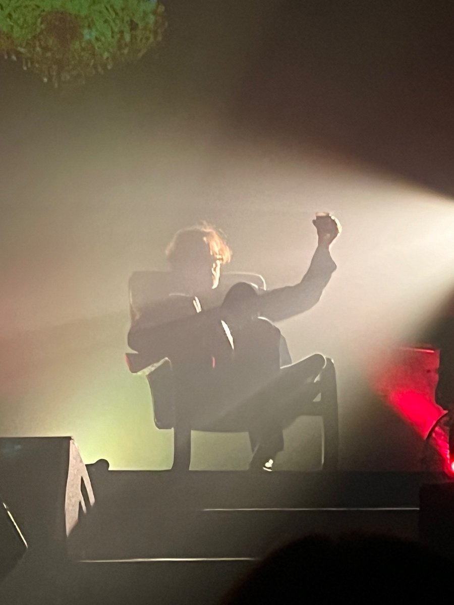 Yellow Brit Road CFRC #BrokenRecord tweet media