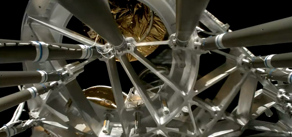 SpaceNews_Inc's tweet image. AST SpaceMobile deploys first production direct-to-smartphone satellites spacenews.com/ast-spacemobil…