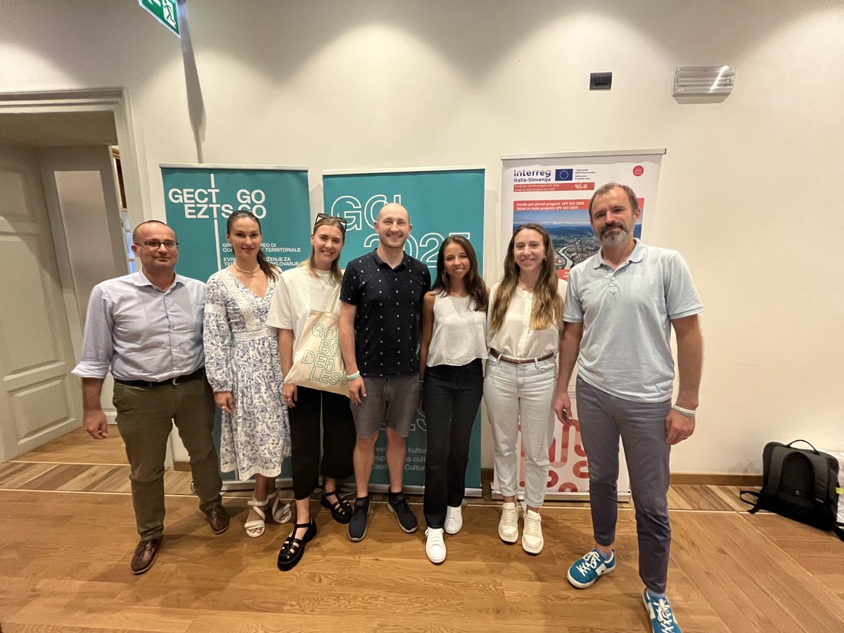 Recently, we had the pleasure to host the representatives of the European Grouping of Territorial Cooperation Via Carpathia from Slovakia.
The visit gave us the opportunity to exchange experiences and practices of cross-border cooperation.
Read more⬇️
bit.ly/4dZaZne
