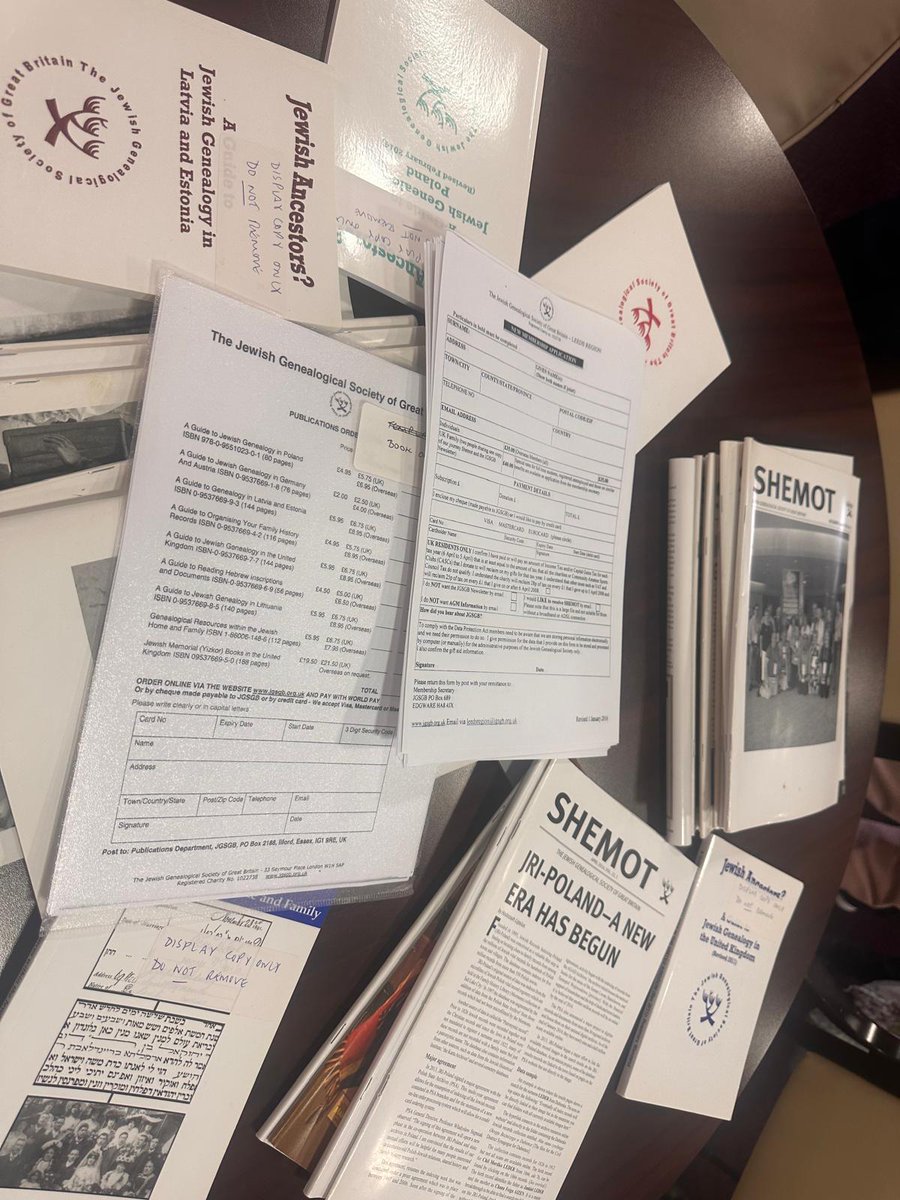 Photos from our 'From the Queenshills to the Queenshills' <a href="/heritageopenday/">Heritage Open Days</a> event yesterday. Thank you to <a href="/JewishGreat/">Jewish Genealogical Society of Great Britain</a> &amp; other community organisations who joined us <a href="/Sophia_Lamb_10/">Sophia Lambert</a> <a href="/LeedsCivicTrust/">Leeds Civic Trust</a> <a href="/JewishLeeds/">Jewish Leeds</a>