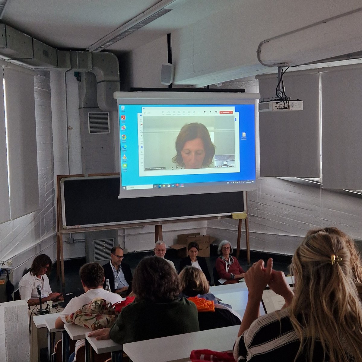 Enrico Calossi (@erricalox) on Twitter photo Roundtable "New Balances in the Union? The Political and Institutional Implications of the European Elections" at <a href="/sisp__/">Società Italiana di Scienza Politica</a> #Trieste. <a href="/IGuardiancich/">Igor Guardiancich</a>, Bressanelli, Christiensen, Piattoni, Soare, <a href="/NicolePirozzi/">Nicoletta Pirozzi 🇮🇹🇪🇺🇺🇦</a> discuss about new parliamentary groups, spitzenkandidaten, governance etc Roundtable "New Balances in the Union? The Political and Institutional Implications of the European Elections" at <a href="/sisp__/">Società Italiana di Scienza Politica</a> #Trieste. <a href="/IGuardiancich/">Igor Guardiancich</a>, Bressanelli, Christiensen, Piattoni, Soare, <a href="/NicolePirozzi/">Nicoletta Pirozzi 🇮🇹🇪🇺🇺🇦</a> discuss about new parliamentary groups, spitzenkandidaten, governance etc