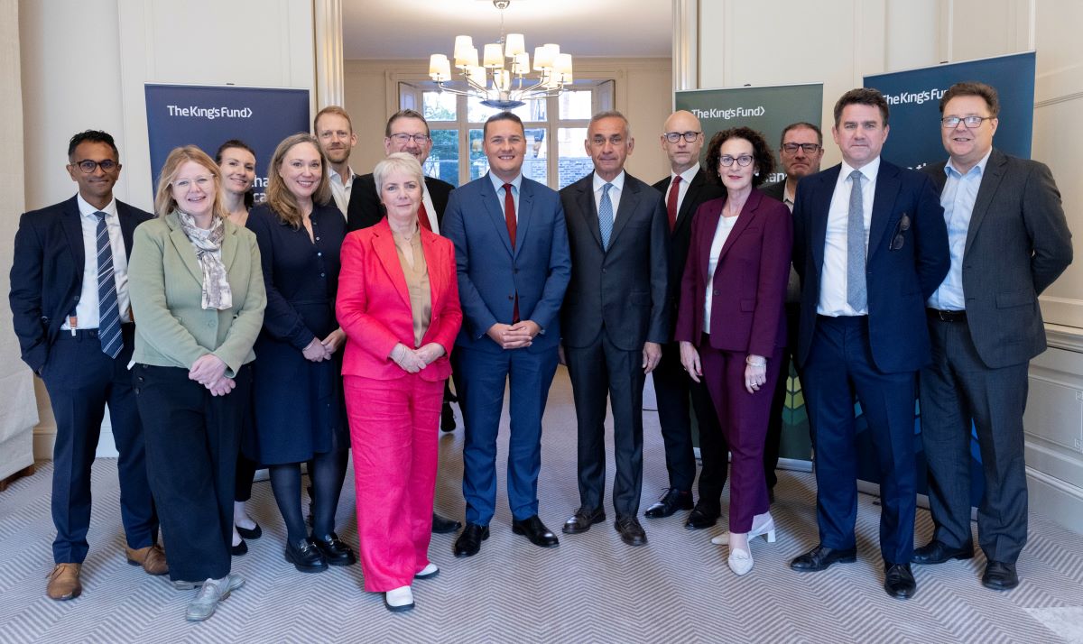 The King's Fund (@thekingsfund) on Twitter photo Great to welcome Lord Ara darzi, along with <a href="/wesstreeting/">Wes Streeting</a> and many of the other <a href="/DHSCgovuk/">Department of Health and Social Care</a> ministers to The King's Fund this morning. They joined our #KFAnnual conference delegates to hear Prime Minister, Sir Keir Starmer deliver his speech on the Darzi review. Great to welcome Lord Ara darzi, along with <a href="/wesstreeting/">Wes Streeting</a> and many of the other <a href="/DHSCgovuk/">Department of Health and Social Care</a> ministers to The King's Fund this morning. They joined our #KFAnnual conference delegates to hear Prime Minister, Sir Keir Starmer deliver his speech on the Darzi review.