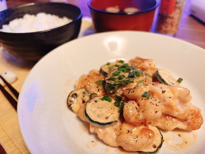 毎日スーパーで買った弁当や冷凍食品ばかり食べてたオタクが突然料理をはじめて5ヶ月が経ちました 