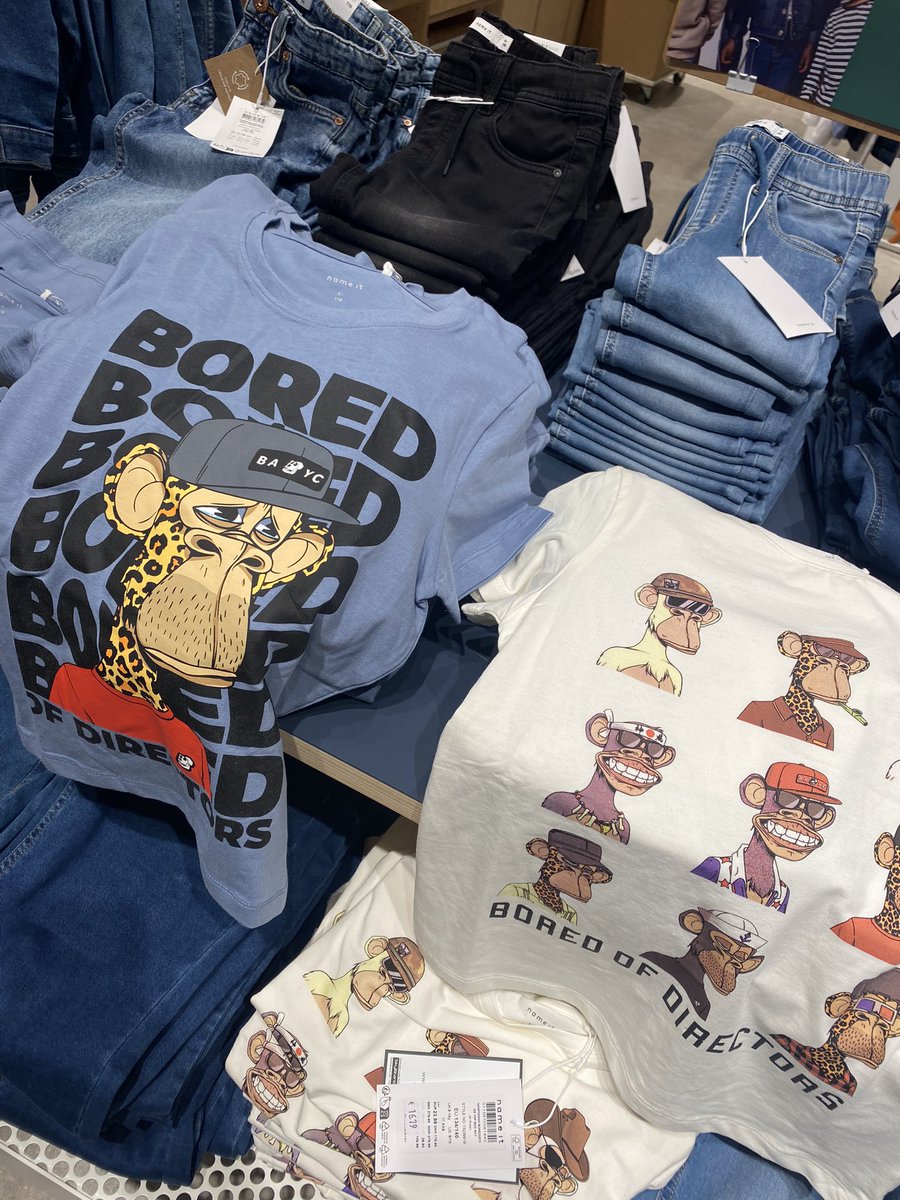 Benno (@hamsterhustling) on Twitter photo Our local outlet center has bored ape shirts for 6 year olds. Is that good or bad? <a href="/BoredApeYC/">Bored Ape Yacht Club π</a> Our local outlet center has bored ape shirts for 6 year olds. Is that good or bad? <a href="/BoredApeYC/">Bored Ape Yacht Club π</a>