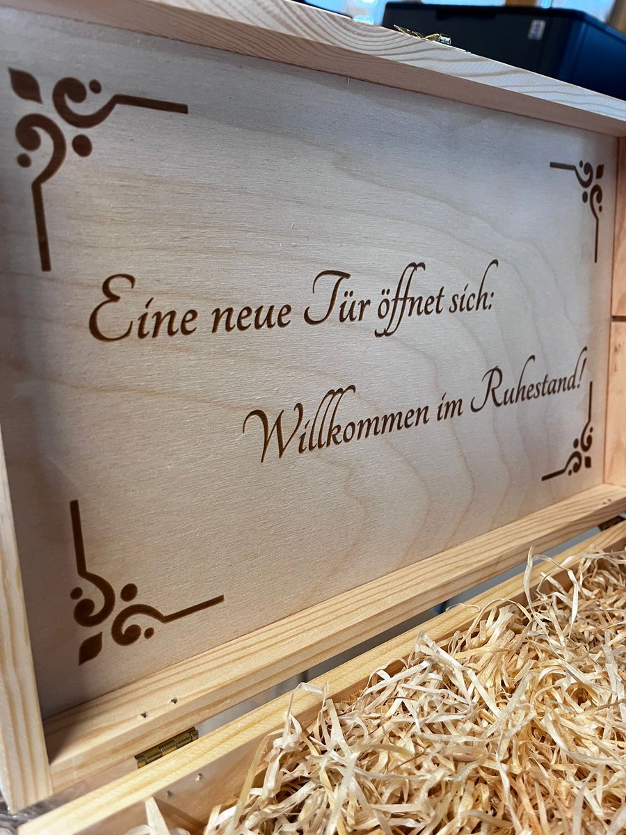 moralt_ag's tweet photo. After 47 years, today we say goodbye to Carmelo who is our longest-serving employee. Earlier, he was presented with a wine box and voucher by MD, @FeileKlaus who thanked him for his decades of loyalty and tireless work. Good luck in this new chapter in life!
#Moralt ##Retirement https://t.co/rfLnuQgkkK