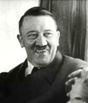 ultrapongiste's tweet photo. "Maintenant tu va manzer zette zoucroute"
"Par pitié Hitler arrêtez"
"Tu peux m'appeler tonton Adolphe, tu vas devenir un vrai petit Bavarois ! Je vais mettre du Wagner sur mein stereokassetten !" https://t.co/ybm0QYfLqS