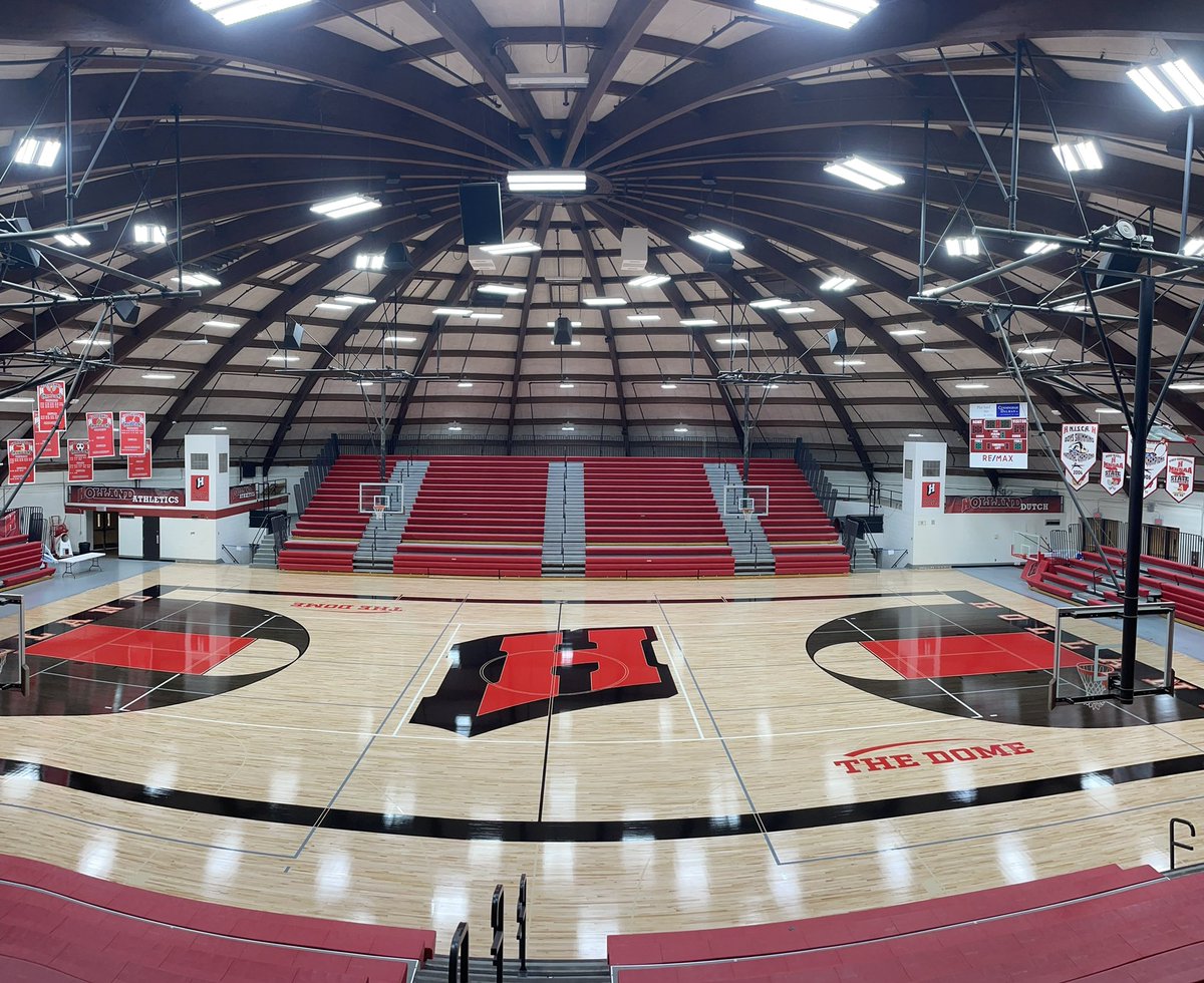 Holland Athletics tweet media