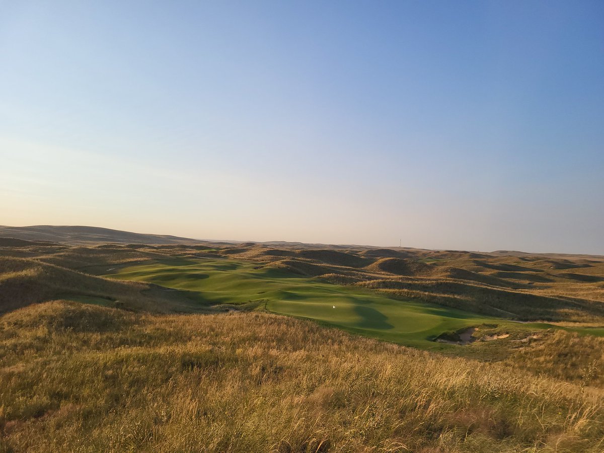 Cordlwalker's tweet image. Cool nights, shorter days, husker wins, and the best time of the year