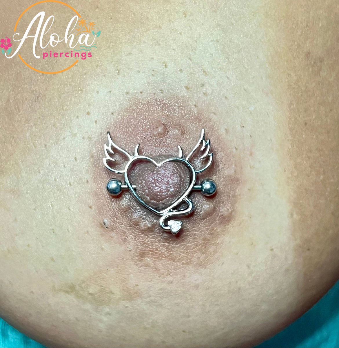 ALOHA 🪬 PIERCING tweet media