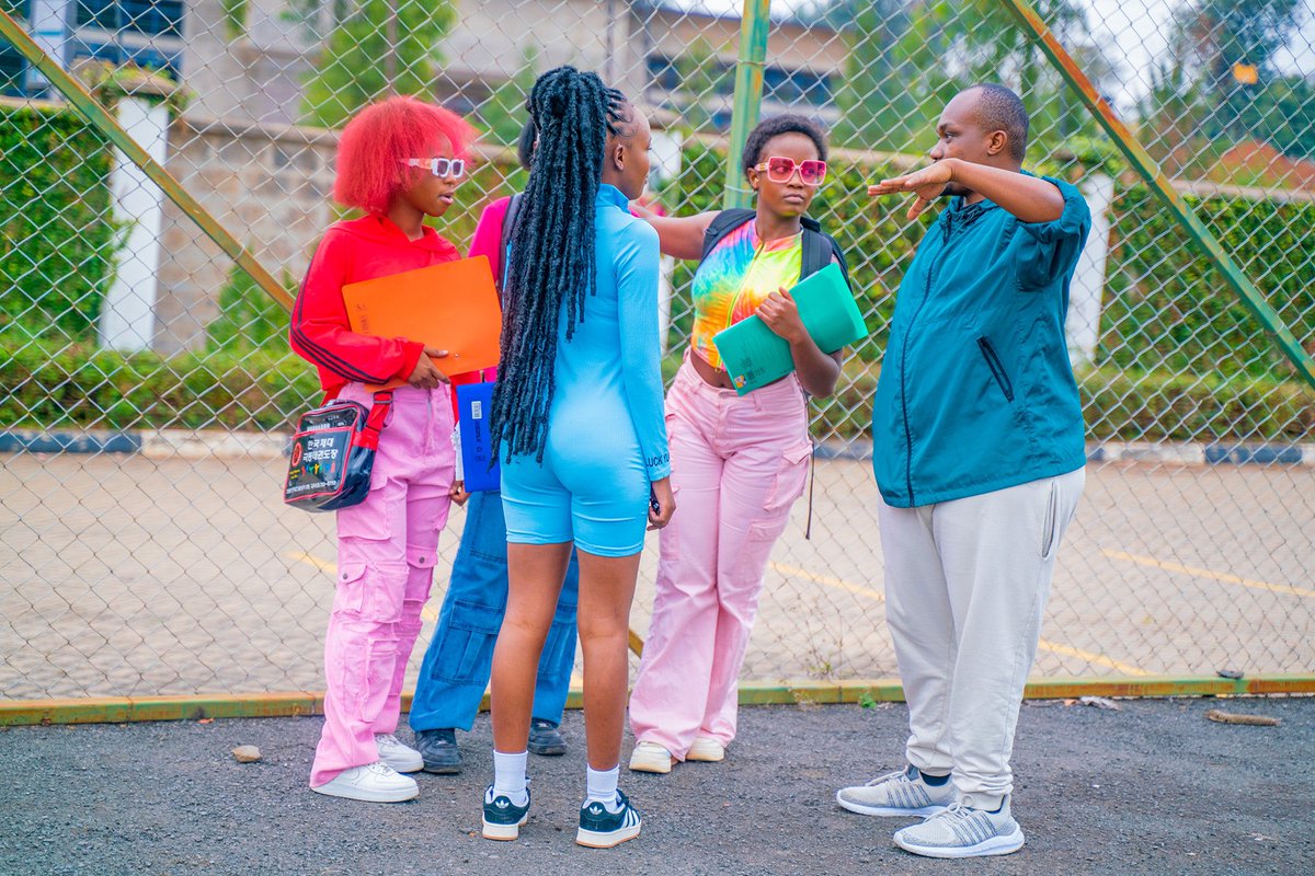 Dance ya genz