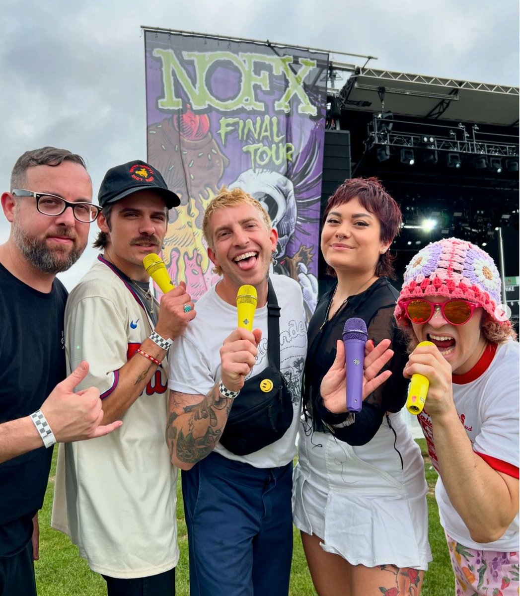 TELEFUNKEN is thrilled to team up with <a href="/catbiteband/">CATBITE</a>  and provide our colorful M80 dynamic vocal mics for this year's @SuperNovaSka. 

telefunken-elektroakustik.com/telefunken-spo…