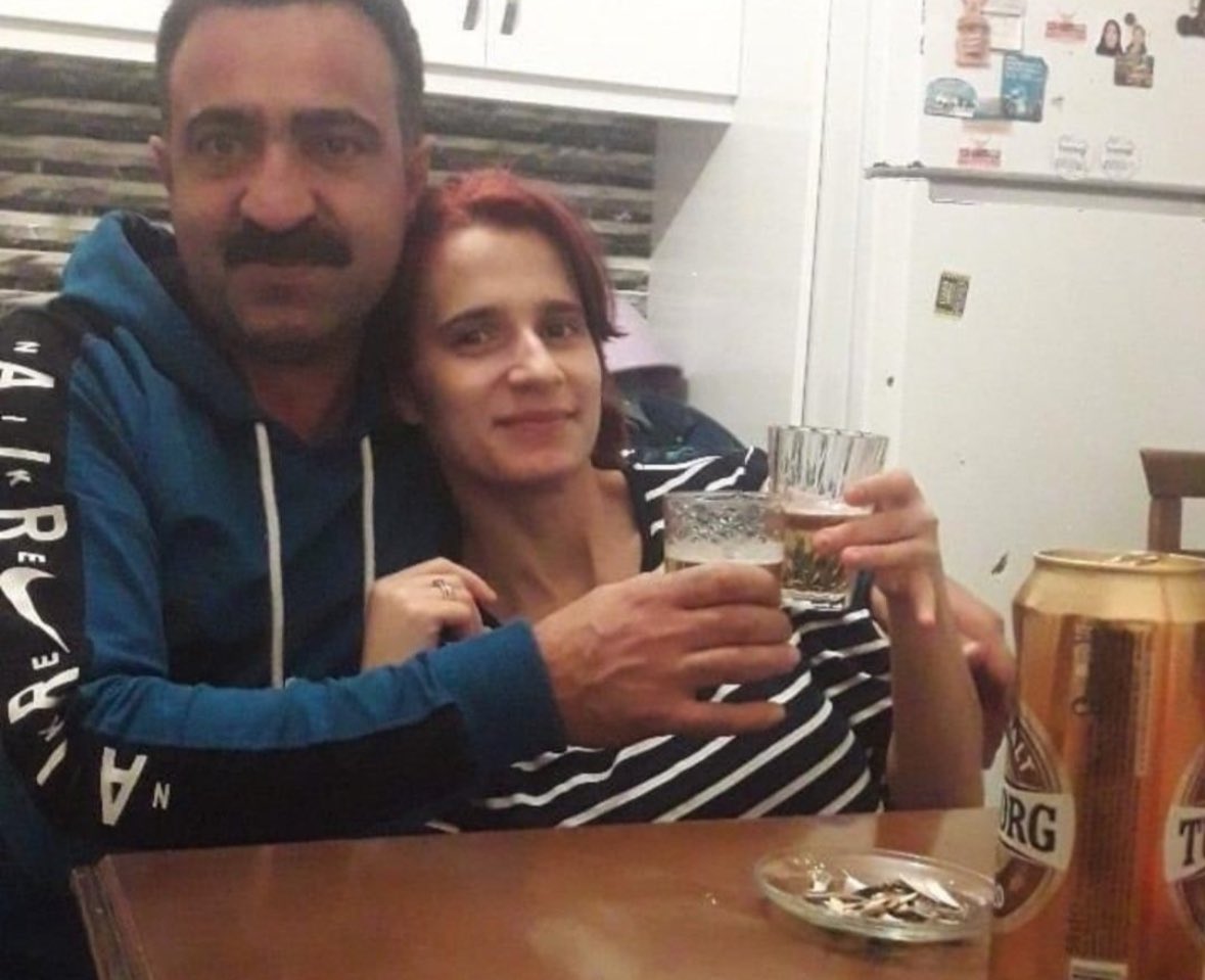 Narin, Kuran kursuna gittiği için Kuran kursları ve İmam Hatipler kapatılsın diyen Atatürkçülerle PKK’lılar, neden Tekirdağ’daki çocuk cinayetinin ardından barlar, pavyonlar, meyhaneler kapatılsın, alkol yasaklansın demiyorlar?