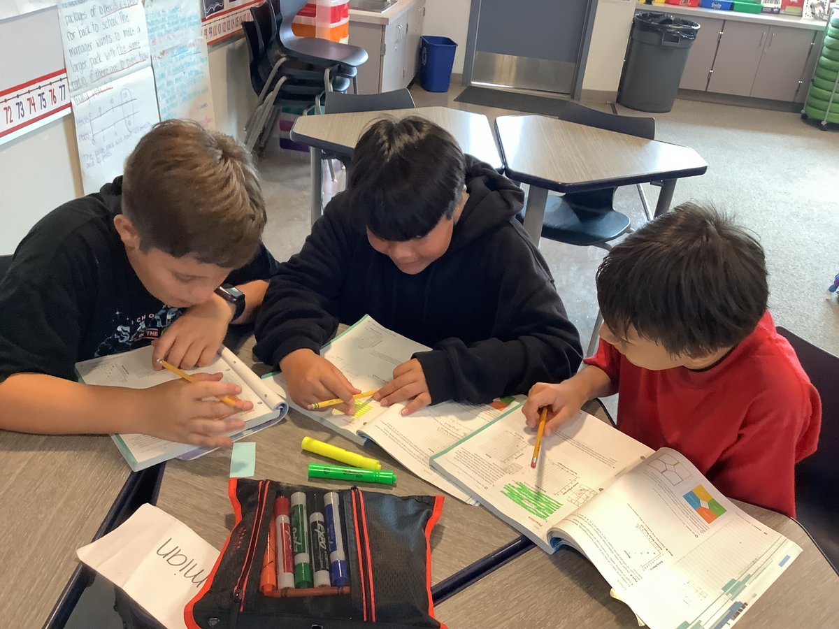 AlisonBento7's tweet photo. 6th GRADE in ACTION with REVEAL Math!  Using reasoning to respond to DOK 3 tasks with peer collaboration of strategies, academic language, and evidence! OUTSTANDING WORK TODAY! @LHSchools https://t.co/y6T0wEZUYR
