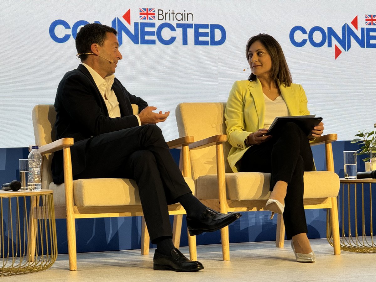 meetmurli's tweet photo. Thrilled to have attended and meet Marc Allera during his keynote session at #ConnectedBritain #London !

https://t.co/QTHvexgaYo

@MarcAllera @Sasha_Beltran https://t.co/ksjTH9yn1v