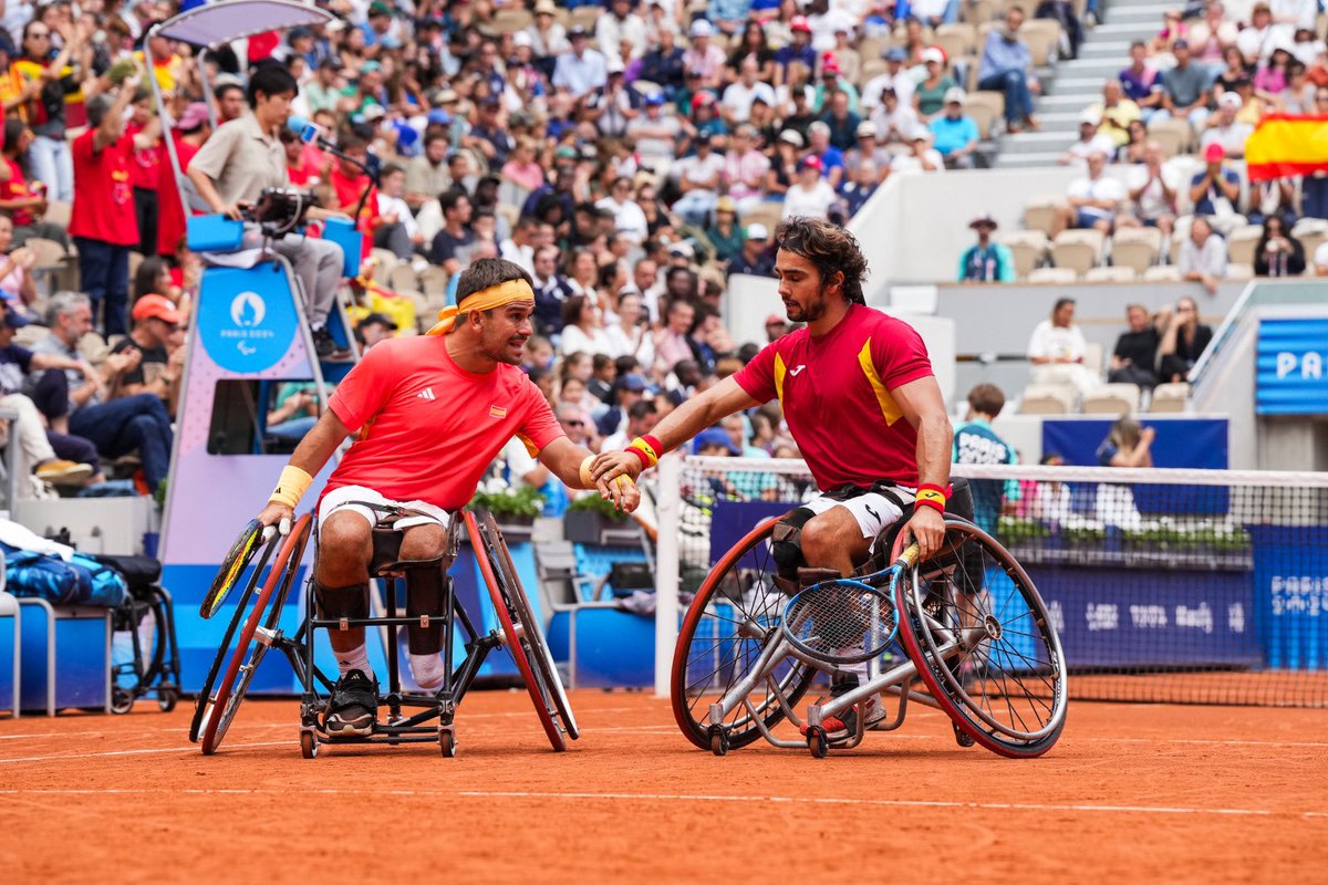 Daniel Caverzaschi tweet media