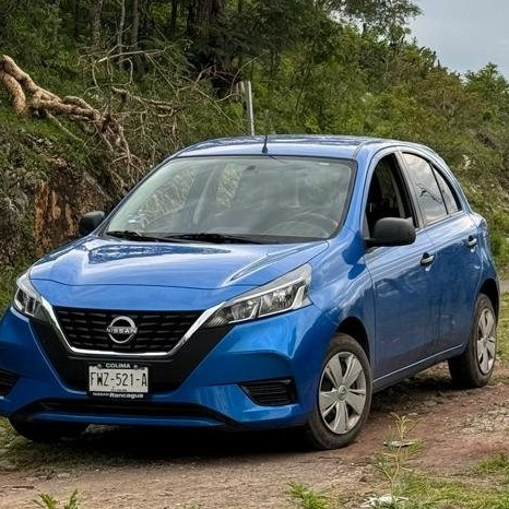 OscarAdrianL's tweet photo. Anoche mi carro fue robado a mano armada en la carretera Villa de Álvarez - Comala, en Colima

Es un Nissan March 2023 azul
Placas: FWZ-521-A

Si alguien lo ve circulando, estacionado o abandonado por ahí, por favor repórtenlo al 911.

Les agradezco que me ayuden a compartir 🙏 https://t.co/6CvZxoka3U