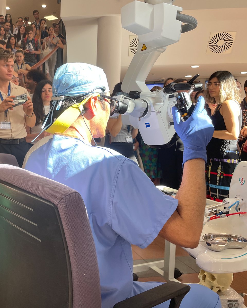 SurgeonsLab's tweet photo. We were honored to support the 4th Medical Students World Congress of Neurosurgery #WEDNS in Florence! 📷📷 Attendees practiced neurosurgical techniques, networked with peers, and witnessed a live demonstration by Prof. Saleem Abdul Rauf. 📷 Huge thanks for the great collaboration! 
.
.
Learn more: https://t.co/E0QuwHCuDT

#Neurosurgery #MedicalCongress #KINEVO900