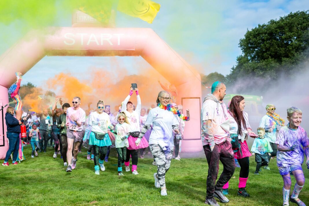 B31Voices's tweet photo. Birmingham’s most colourful charity event is coming to Cofton Park 

READ/REGISTER  HERE:👉  https://t.co/On7NrUbg3Q 

_
_

#RainbowRush
 
#CoftonPark  
#Longbridge 
#Birmingham 
#BirminghamUK 
#Bromsgrove
#B31Voices #BVoices 
@BrumsHospiceEd https://t.co/ufo2Rb2X3t