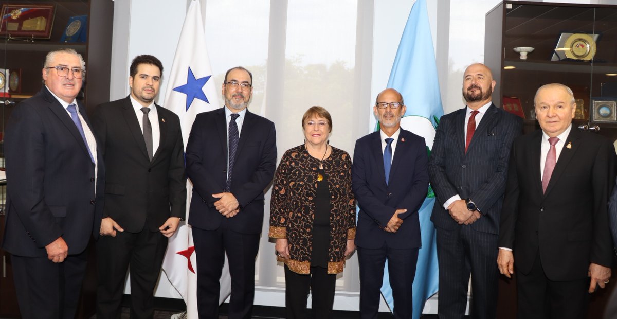 Parlamento Latinoamericano y Caribeño (@parlatino_org) on Twitter photo PARLATINO-CAF realizan en Panamá el I Encuentro Internacional Diálogos para el Desarrollo con la participación de la expresidenta de Chile, <a href="/mbachelet/">Michelle Bachelet</a> , presidentes de Parlamentos y parlamentarios de ALC. PARLATINO-CAF realizan en Panamá el I Encuentro Internacional Diálogos para el Desarrollo con la participación de la expresidenta de Chile, <a href="/mbachelet/">Michelle Bachelet</a> , presidentes de Parlamentos y parlamentarios de ALC.