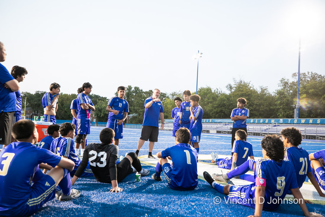 Vincent Johnson (@vincentdjohnson) on Twitter photo ⚽️🚨#Soccer Photo Gallery Alert🚨⚽️
#LincolnWayWest vs #BloomTownship
All the photos that didn't make the newspaper.
Link Below⬇️⬇️
<a href="/BloomTwpSports/">Bloom Township Athletics</a> <a href="/LwwBoys/">LW West Boys Soccer</a>
visualpreservationist.com/photo-gallery-… ⚽️🚨#Soccer Photo Gallery Alert🚨⚽️
#LincolnWayWest vs #BloomTownship
All the photos that didn't make the newspaper.
Link Below⬇️⬇️
<a href="/BloomTwpSports/">Bloom Township Athletics</a> <a href="/LwwBoys/">LW West Boys Soccer</a>
visualpreservationist.com/photo-gallery-…