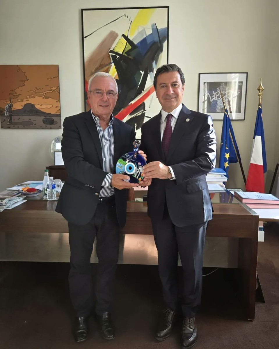 Dünya Kenti Muğla 🏛

Cannes Belediye Başkan Yardımcısı Sayın Thomas de Pariente ile stratejik ortaklıklarımızı güçlendirmek amacıyla bir araya geldik. Cannes’ın yıl boyu turizmi canlandırma, kültür turizmi ve denizcilik konularındaki başarılı yöntemleri üzerine fikir