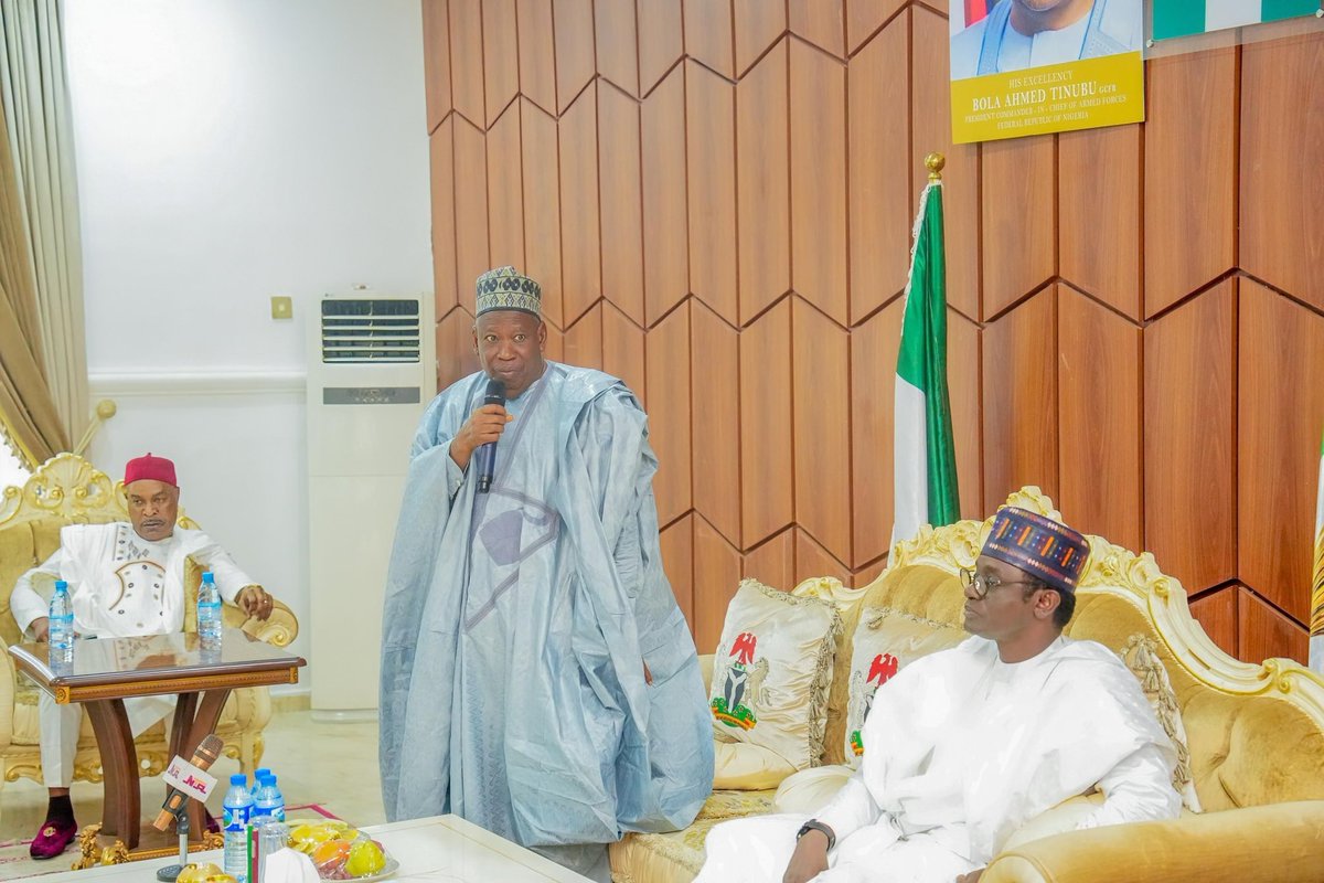 mammanMmohammed's tweet photo. Ganduje Leads APC National Working Committee On Condolence Visit To Yobe State

The National Working Committee (NWC) of the All Progressives Congress (APC), led by the National Chairman, Abdullahi Umar Ganduje, were today in Damaturu to commiserate with the government and people of Yobe state over the unfortunate attack on Mafa village by Boko Haram insurgents.

Dr Ganduje said the NWC was in the state to identify with the government and people of the state at this trying moment of callous attack and senseless killing of innocent people. 

"We are part of the Yobe family, we feel the pain and sorrow suffered by the government and people of Yobe state, and we are here to condole with our brothers and sisters over this very sad incident" Ganduje said. 

The Chairman called on the government and security agencies to strengthen the existing synergy to effectively fight the menace. 

He consoled the families of the victims, expressing optimism that the state  would soon come out of it by the special grace of God. 

Governor Buni commended the NCW for identifying with the government and people of the state over the sad and unfortunate incident. 

"This visit gives us a sense of belonging, we feel cared for by the party and the leadership. 

"On behalf of the government and good people of Yobe state, l thank you and appreciate you for coming"  Gov. Buni said. 

He assured the cooperation of his administration for improved synergy with the security agencies. 

The Governor so assured support of the state government to army, police, other security organizations, and the vigilante group to beef up security across the state. 

Signed 
Mamman Mohammed, 
DG Press, and Media Affairs to the Governor.