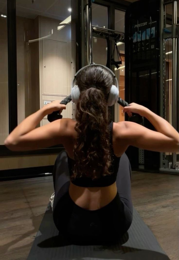 Diorgirlx's tweet photo. I will work really hard for everything I want! https://t.co/0uJe2r0njL