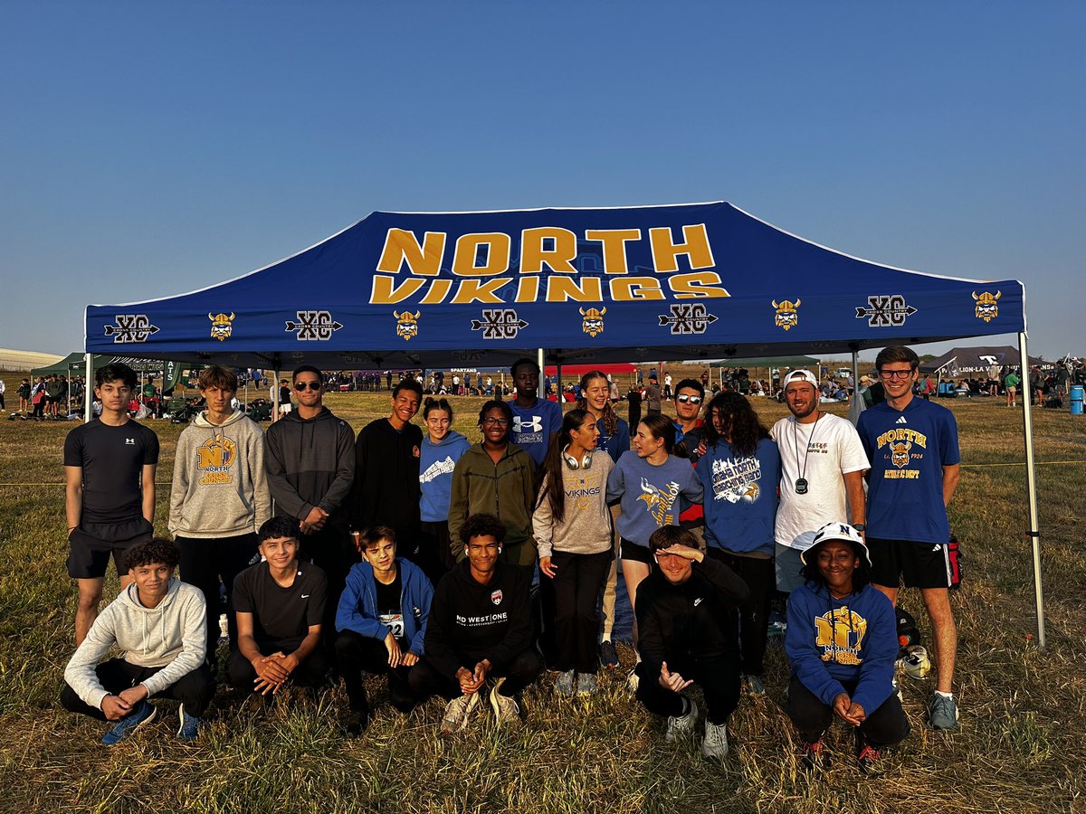 OmahaNorthXC's tweet photo. Lots of grit displayed today out at the Platte River Rumble! Really fun event to compete in! #capableofmore #VUP !! https://t.co/g4Pc5POgyP