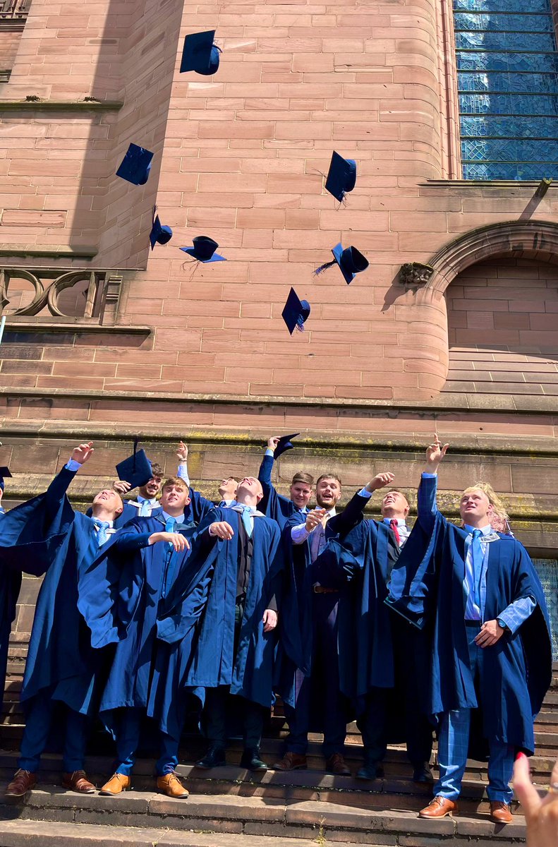 NicJRowley's tweet image. This is THE Lecturing Team @LJMUSportSci the personal tutors, year tutors, module leaders, programmer leaders, subject heads and director, all together as one awesome bunch 👊🏼enriching our students journeys
We aren’t 6️⃣th world 🌍 for nothing 😉
#SportCoaching #PE #SportScience