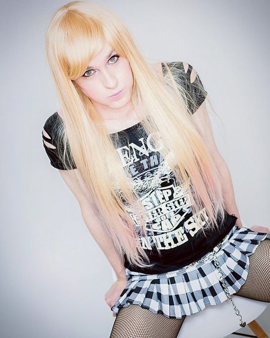 Trying to be Cute https://t.co/tsbdRlc10K