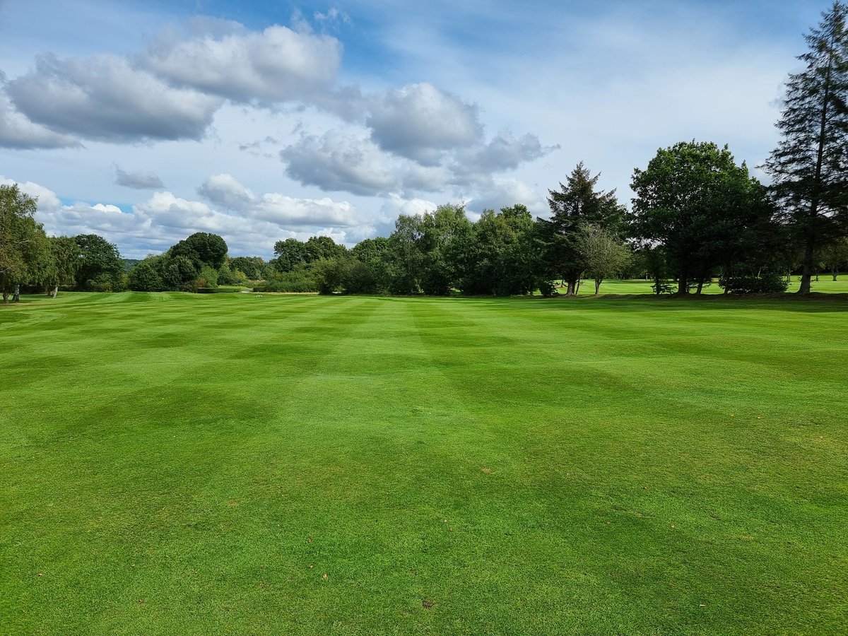 Much better today cool but dry
Greens cut 
Greens and approaches sprayed with feed, seaweed and attraxor 
Semi rough cut 
Tees cut
Bins emptied 
Divot box's filled 
Strimming 
Fairways cut
