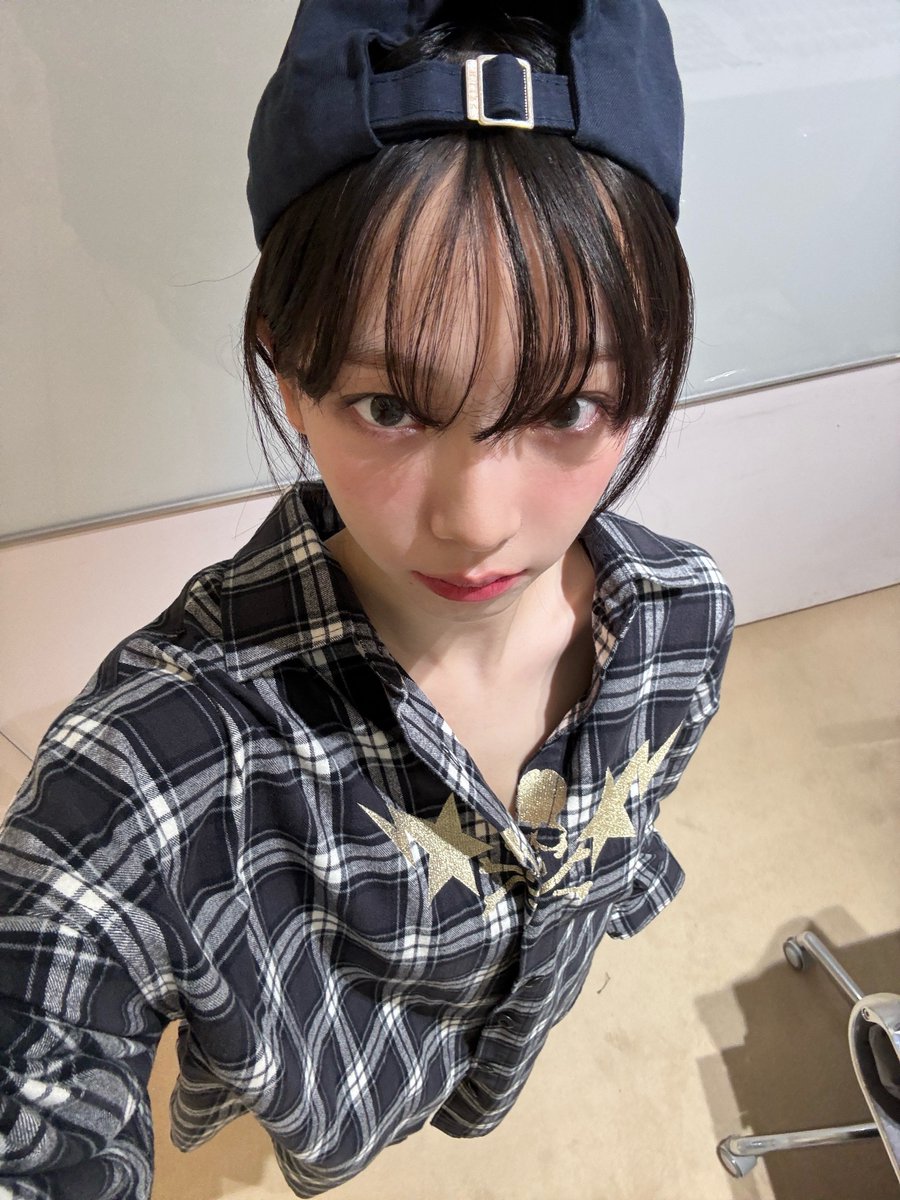 karinaspics's tweet photo. 💙💭 https://t.co/WAaoUiaVk0