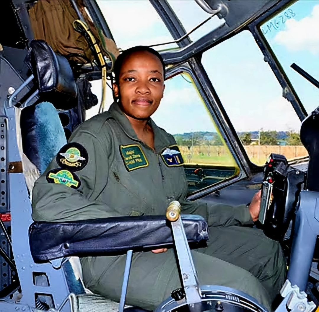Congratulations to Brigadier General Nandi Zama the first black female to fly and command the C130 Hercules, whom now assumes the role of Officer Commanding of Waterkloof Airforce Base.