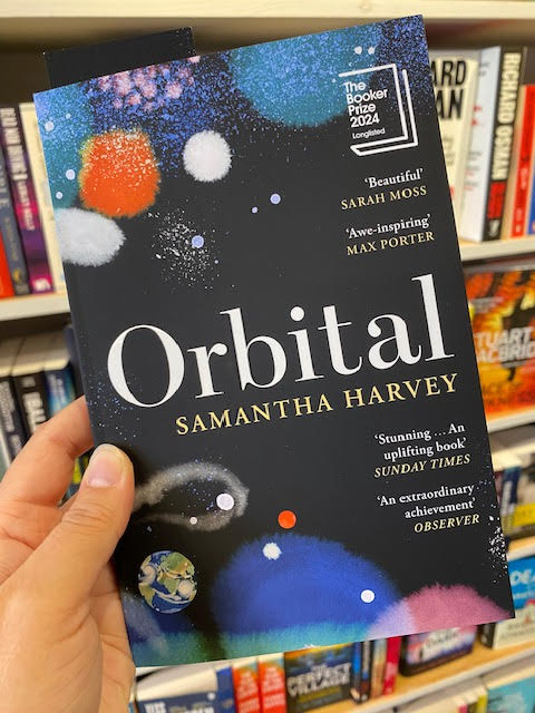 darling_reads's tweet image. We are loving 'Orbital' by #SamanthaHarvey in the shop - we can't recommend it enough. Beautiful &amp;amp; totally thought provoking...

Get a copy in the shop or through our @bookshop_org_UK page: uk.bookshop.org/a/107/97815299…
@choosebookshops