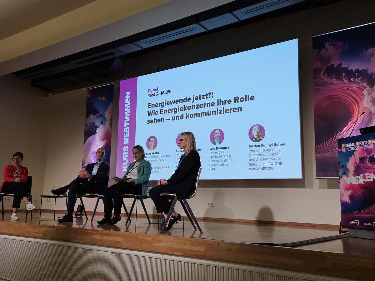 #KKongress24: lehrreicher Input, u.a. mit dem Panel zur #Energiewende &amp; #Kommunikation bei Krisen, Mythen, Fake News u.a. mit <a href="/Zolyra/">Fabienne Twelemann</a> |#Uniper &amp; <a href="/Lars_Rosumek/">Lars A. Rosumek</a>|#Eon. Fazit: Energiewende richtiger Weg &amp;: statt Insolvenz auf dem Weg zur grünen Transformation.