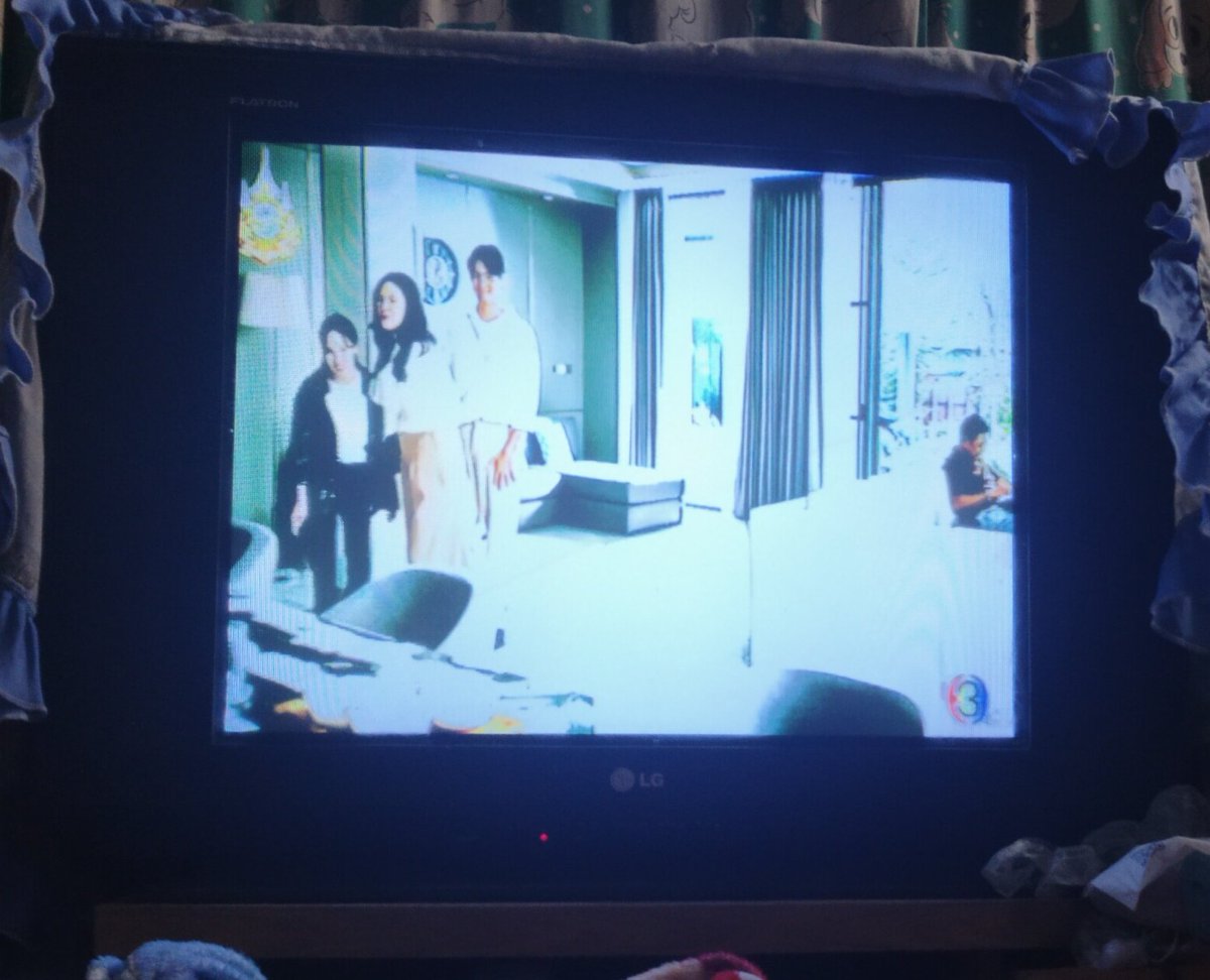 NJamesma's tweet photo. ชอบครอบครัวนี้จังช่างอบอุ่นเหลือเกิน
#น่านฟ้าชลาลัยep15 https://t.co/ntqd6BoVhH