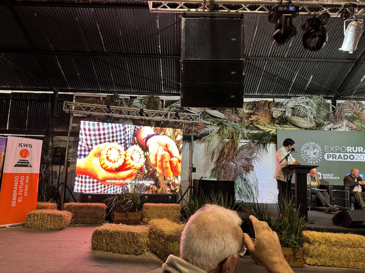 Es un honor para PROCAMPO KWS 
Participar como siempre apoyando al sector de la lecharía!

Recuerde..con PROCAMPO KWS el Éxito se puede sembrar!!

procampouruguay.com

⁦@KWSarg⁩ ⁦<a href="/GDMSeeds/">GDM</a>⁩ ⁦<a href="/IbfNegocios/">IBF Negocios</a>⁩ 
⁦<a href="/roycooper/">Roy Cooper</a>⁩ ⁦<a href="/jiaramendia/">Pachi Aramendia</a>⁩