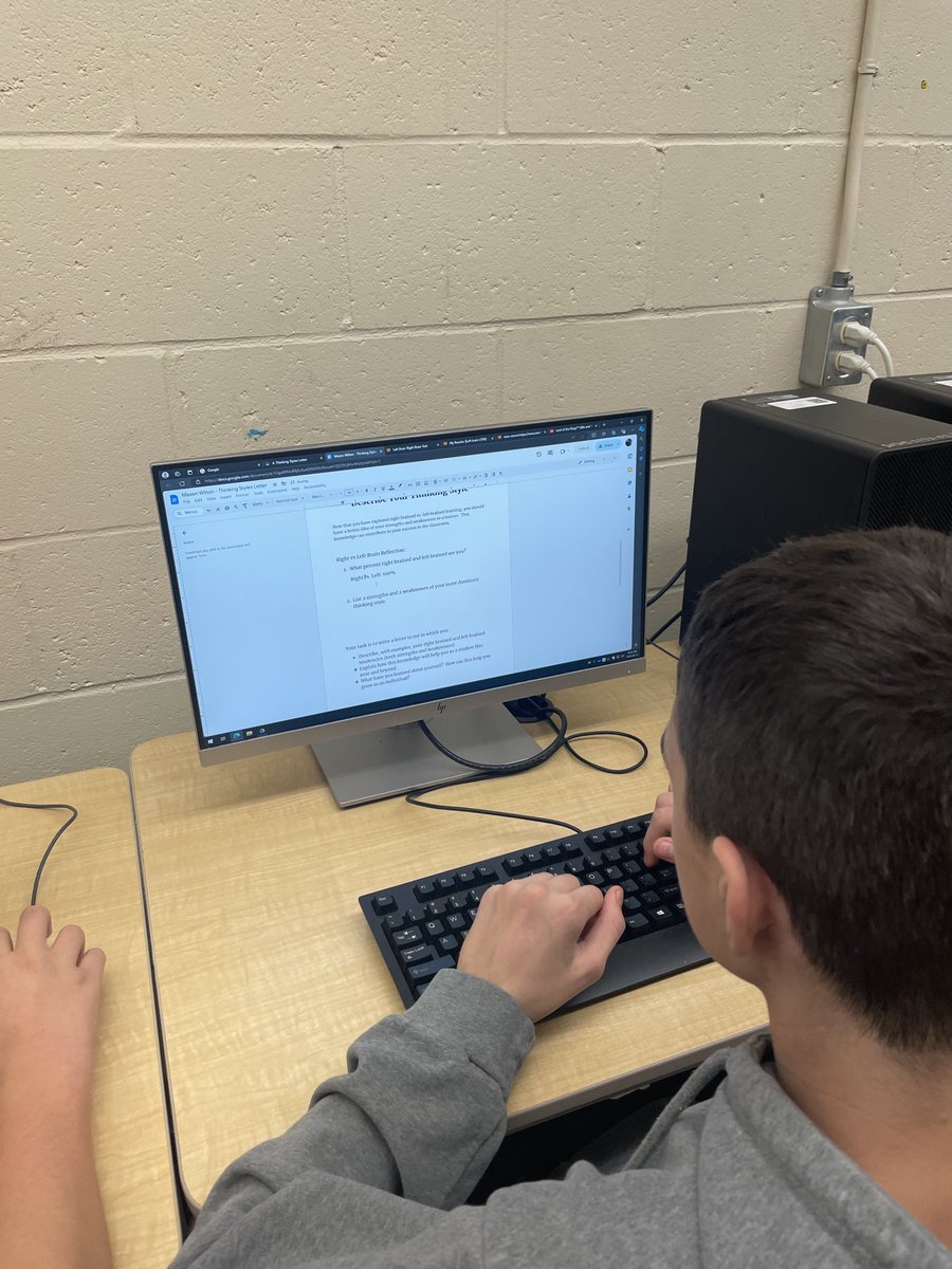 ArthurVoaden's tweet image. Ms Vanderwyst’s students are exploring their brain modalities and other strengths in their learning strategies class @TVDSB #learningstrategies