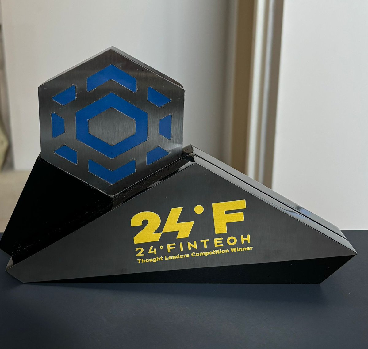Alaskar_x's tweet photo. Honored to announce that my article, "Personal Finance Reimagined," was selected as the top entry in the Thought Leader Competition at #24Fintech among 200 global participants!
Big thanks to @FintechSaudi and @24Fintech for the recognition!
In it, I dive into how the sharing economy that revolutionized industries like accommodation and transportation can do the same for personal finance.
These very thoughts are already being put into action by @MONEYMOON_App, with Saudi Arabia as the launch pad to disrupt personal finance and take it to the world 🚀
Explore the full insights in the article:
https://t.co/0JifuxEf7V
#Fintech #P2PLending #SharingEconomy #FinancialInnovation #FutureOfFinance #ReimaginingFinancialServices