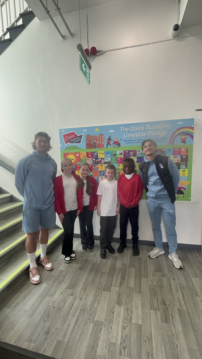 🥁… <a href="/OtisKhan63/">Otis Khan</a> and <a href="/Reaganogle/">Reagan Ogle</a> joined us <a href="/OasisLimeside/">Oasis Limeside</a> this afternoon for our first player engagement visit of the season!

The children got to ask plenty of questions and had a great time meeting both <a href="/OfficialOAFC/">Oldham Athletic</a> players! 

#OACT | #OAFC | <a href="/UPPLC_UK/">Ultimate Products</a>