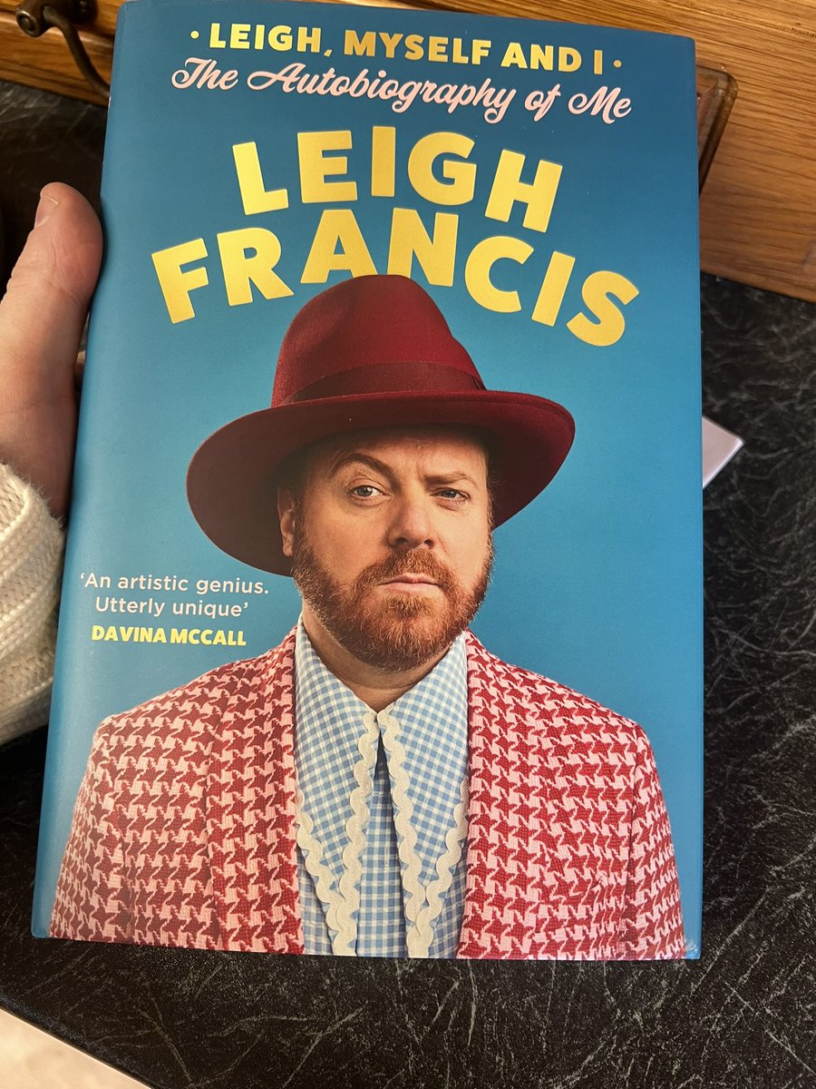 dragonwolf10's tweet image. Got this legends book today looking forward to reading it @LeighFrancis