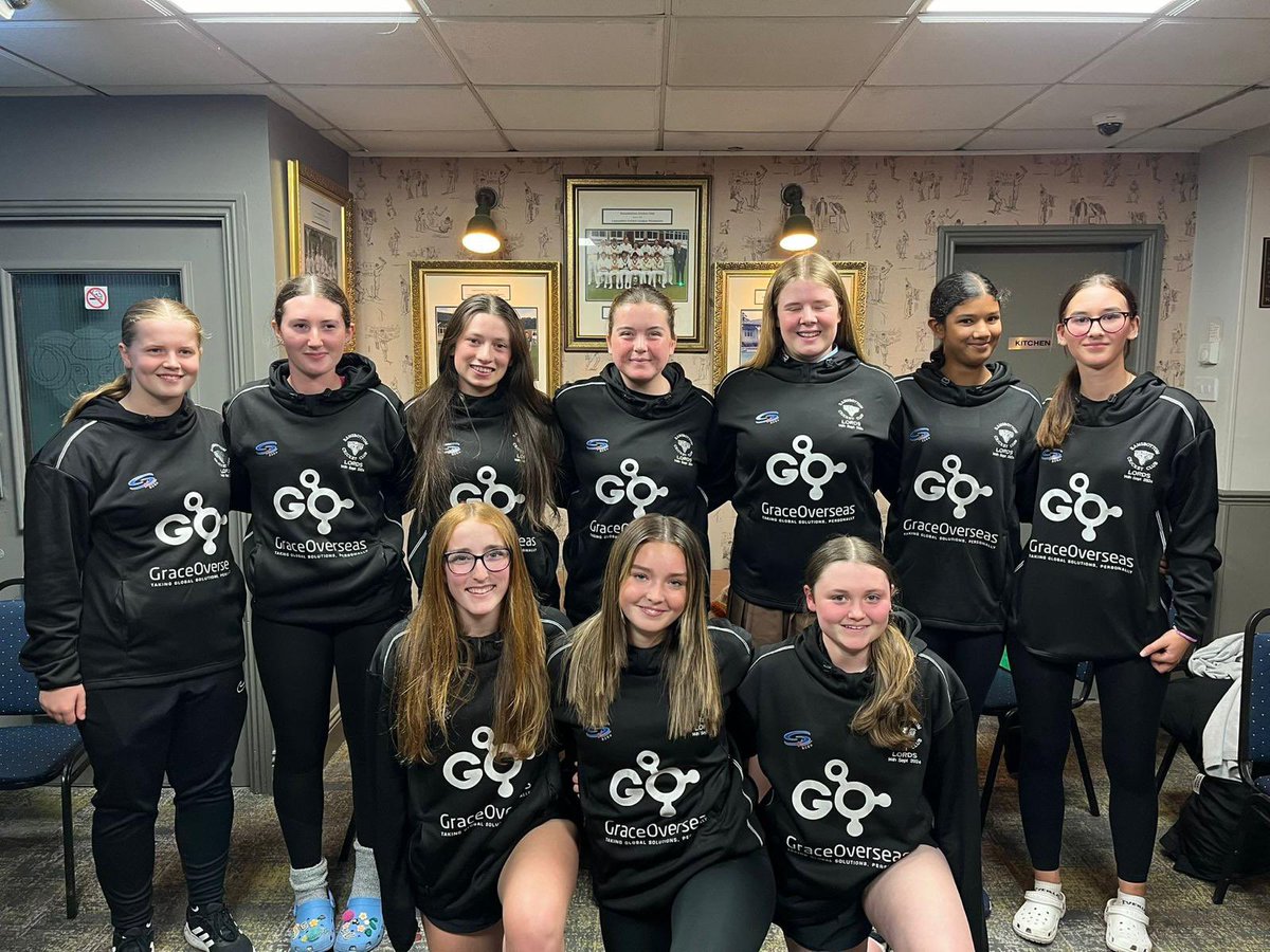 Our U15 girls have finished their last training sessions and are ready for their national knock out final at Lords.

Thanks to <a href="/GraceOverseasLt/">Grace Overseas</a> for making these bespoke hoodies! 

Streaming link for the final ➡️
youtube.com/live/rPcV0O7Uc…