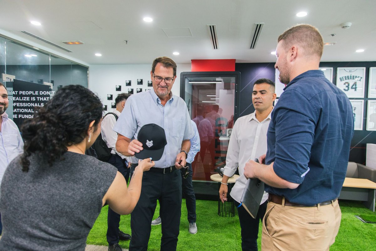 Kash Shaikh tweet media