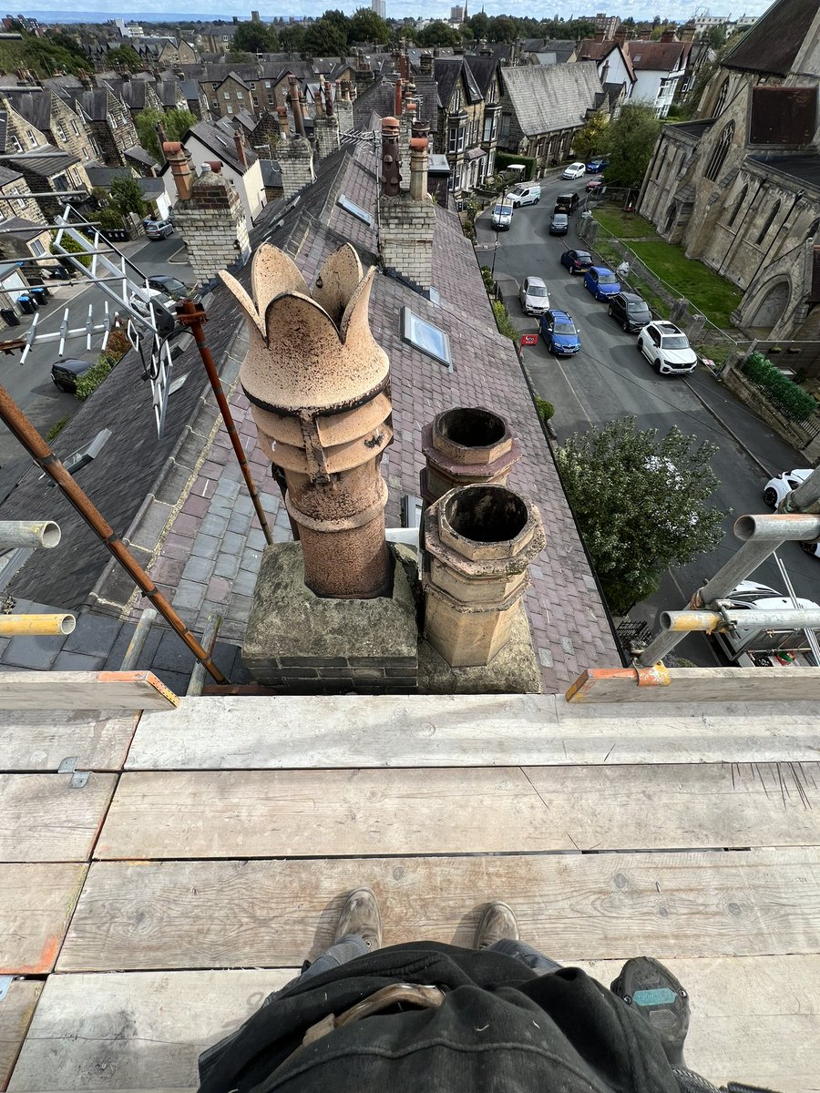 tss_scaffolding's tweet image. Erected today in Harrogate, independent access tower with roof saddle to access both Chimney stacks for flaunching.

Client D Doyle Roofing Contractors

☎️ call now for free no obligation quote
🛜 visit tss-scaffolding-ltd.co.uk
📧 tss.info@mail.com