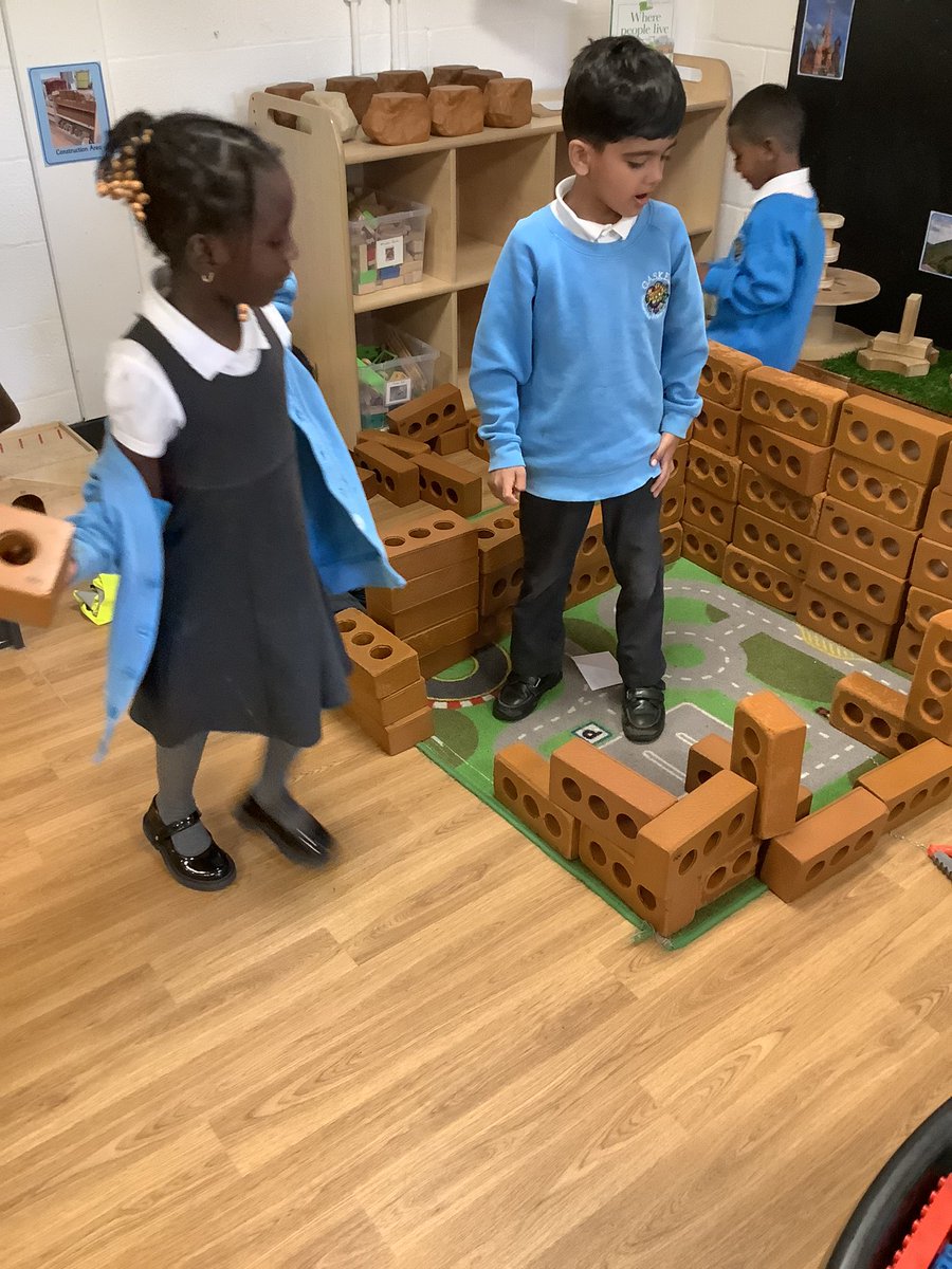 Gaskell EYFS (@gaskelleyfs) on Twitter photo Reception children building houses in our construction area. <a href="/GaskellPrimary/">Gaskell Primary School</a> <a href="/GaskellDt/">Gaskell DT</a> Reception children building houses in our construction area. <a href="/GaskellPrimary/">Gaskell Primary School</a> <a href="/GaskellDt/">Gaskell DT</a>