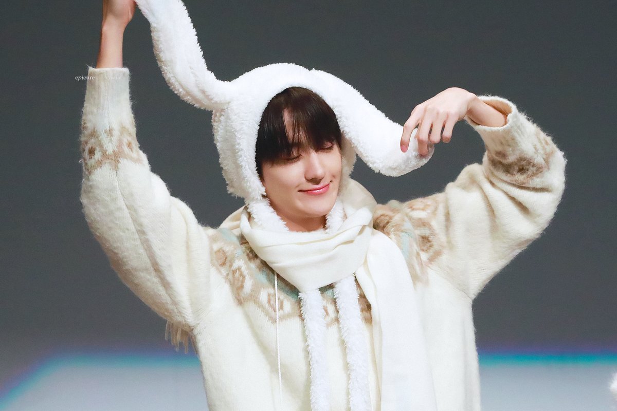 epicure913's tweet photo. ˗ˋˏ 🎂 ˎˊ˗

#이재현_너의_스물여덟도_하트해
#LOVE_FOR_MY_HYUN https://t.co/K63Lg7pYCS
