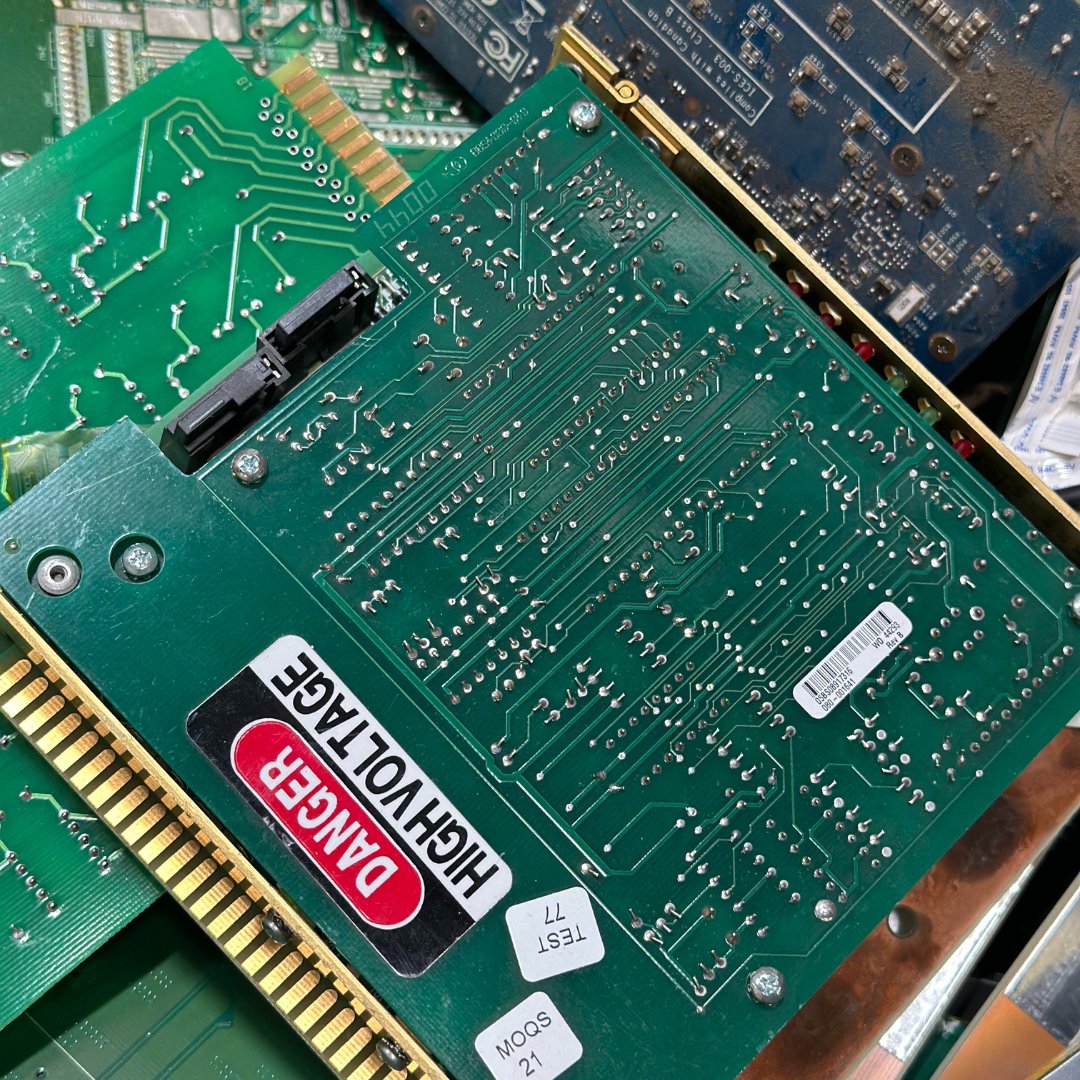 RebootTechLLC's tweet photo. Got old circuit boards and motherboards? ♻️ #RebootTech specializes in recycling electronic components like circuit boards to help reduce e-waste and recover valuable materials. 🌍

#CircuitBoardRecycling #EwasteReduction #MotherboardRecycling #SustainableElectronics https://t.co/oDuwNvtQAm