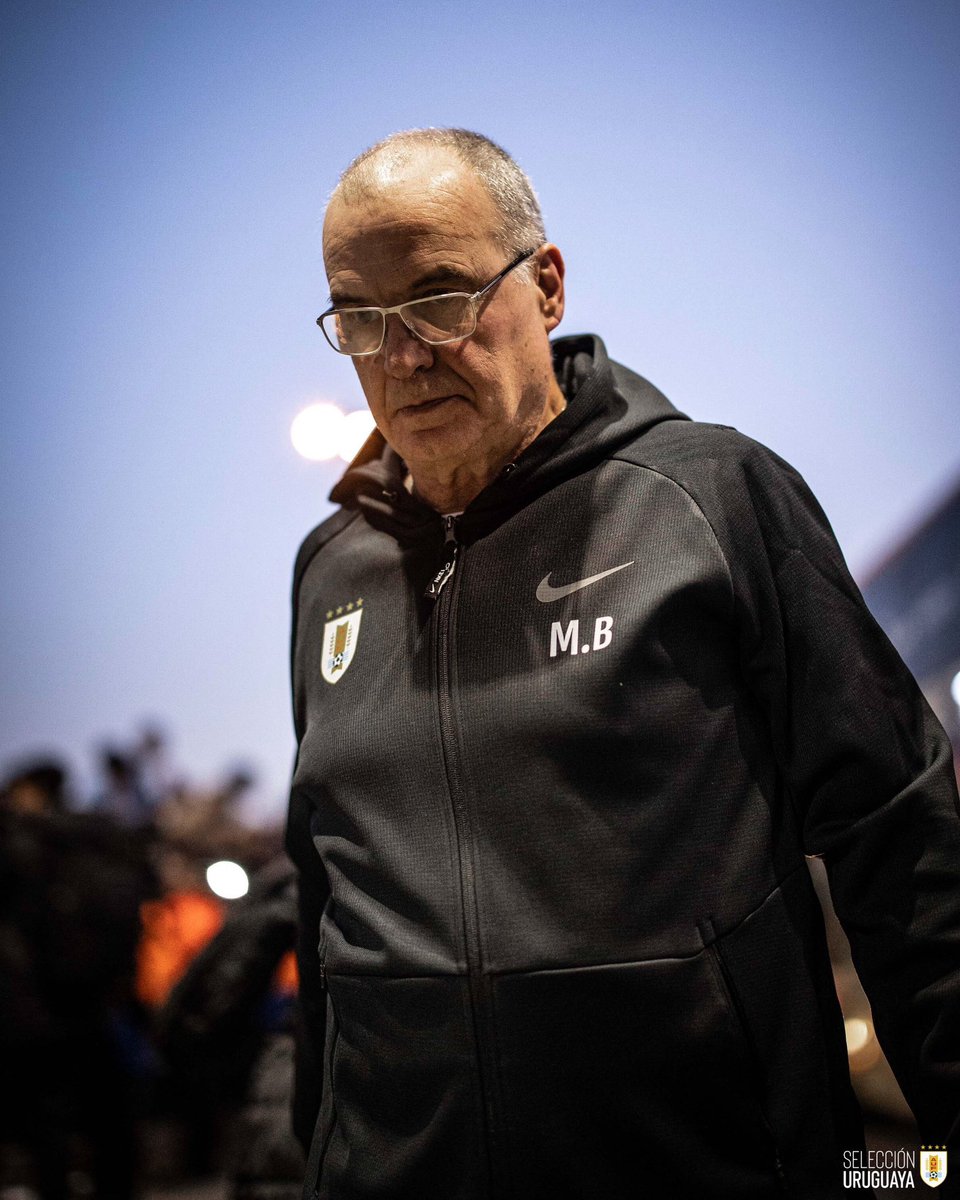 PedroFigue_98's tweet image. Ahora que se empataron dos partidos, los jugadores odian al DT? 

Hace 1 año cuando se ganó a Brasil y Argentina los jugadores lo amaban? 

“Cuando no hay capacidad de análisis, se activa la polémica”